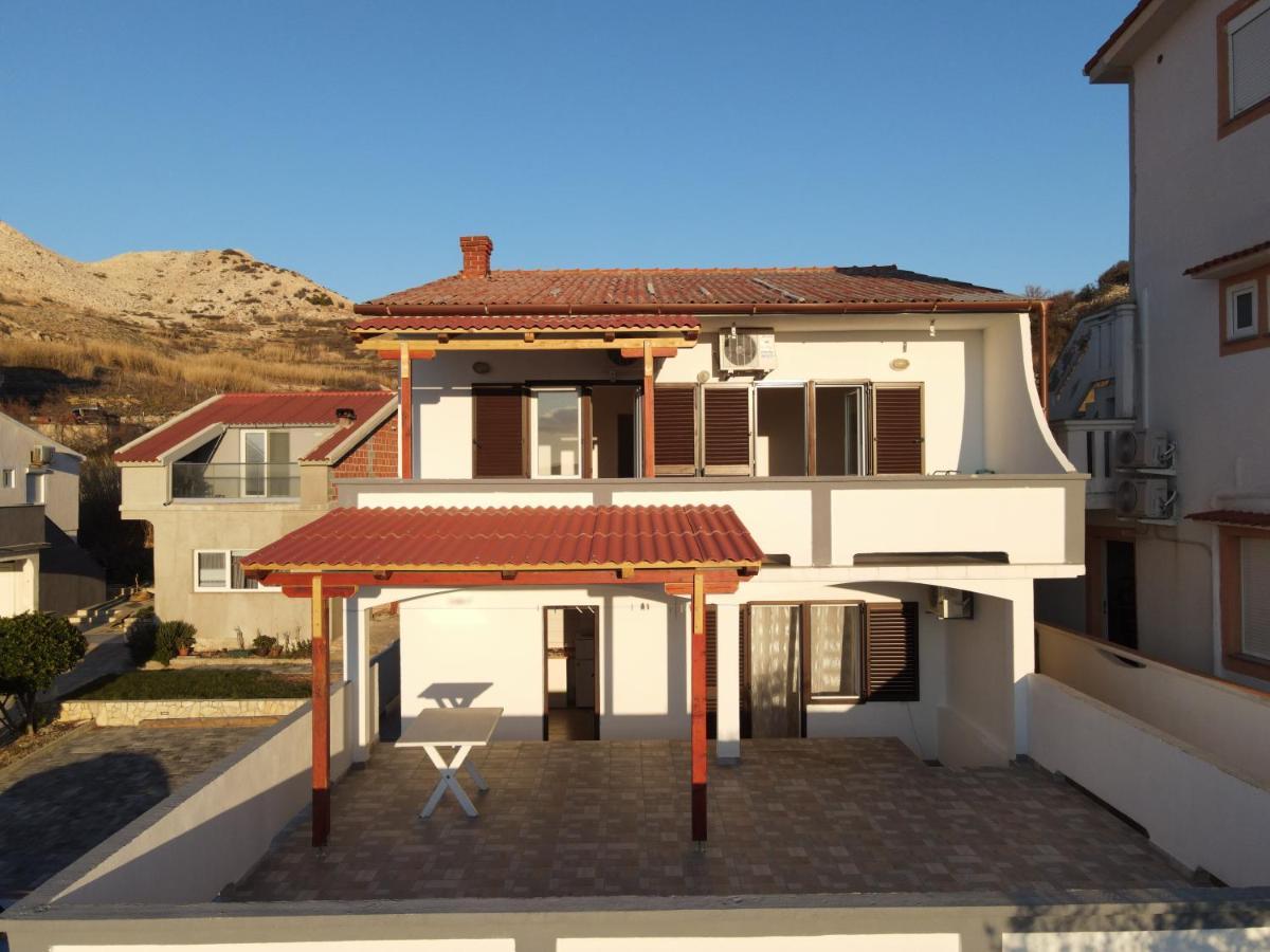 Apartments Riva Metajna Exterior photo