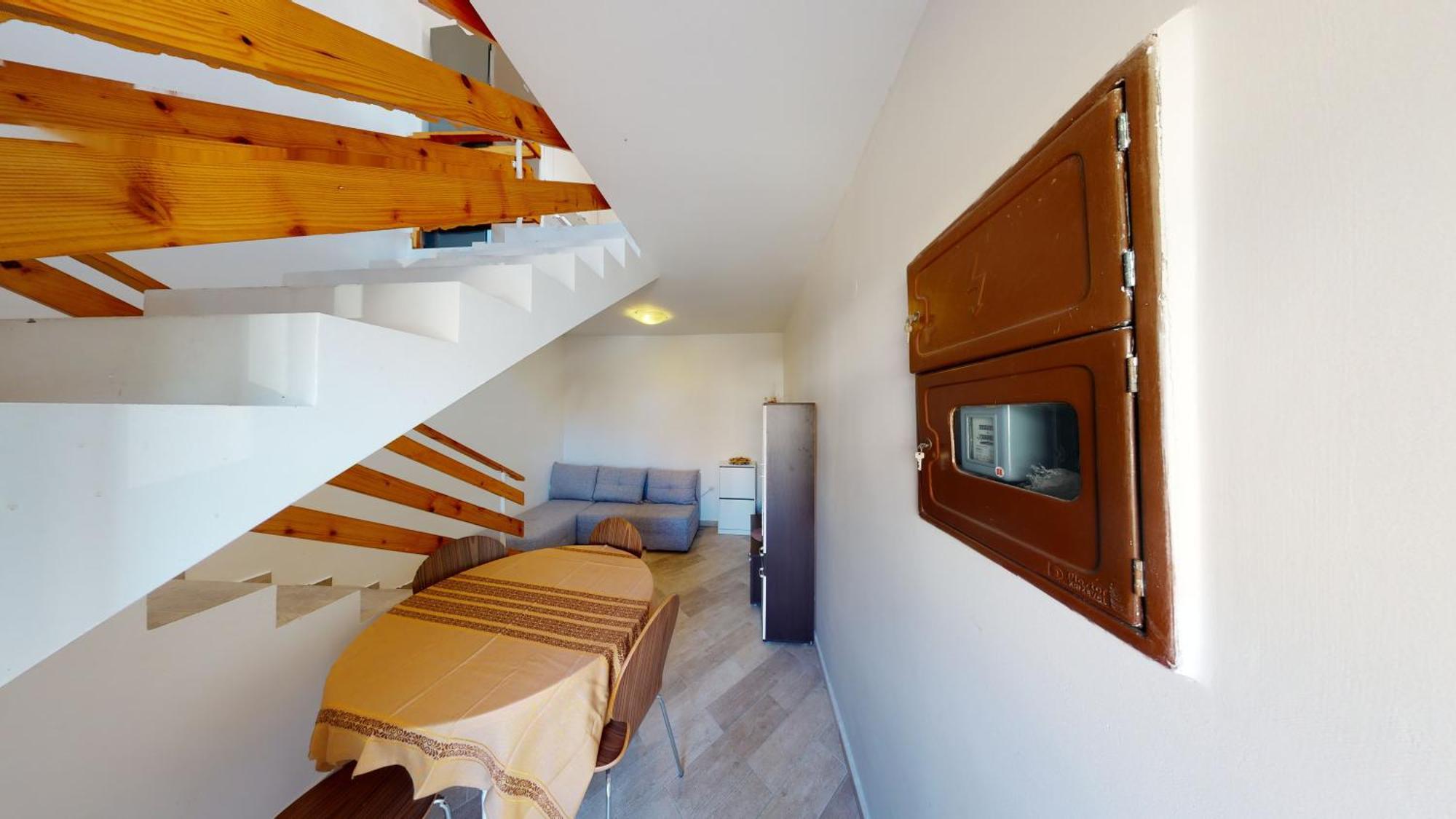 Apartments Riva Metajna Exterior photo