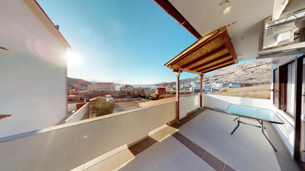 Apartments Riva Metajna Exterior photo